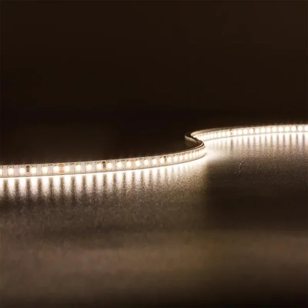 24 Volt LED Streifen kaltweiß 6000 Kelvin 10 Watt 5mm breit
