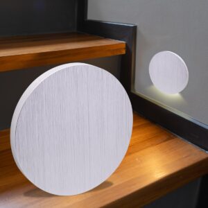 LED Treppenstufenbeleuchtung CCT – rund, Alu gebürstet, 1,5W – Lichtaustritt Kato – 230V
