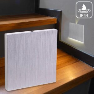 ⭐🌧️ Treppenstufenbeleuchtung CCT 230V – eckig, Alu-gebürstet, Lichtaustritt Luga